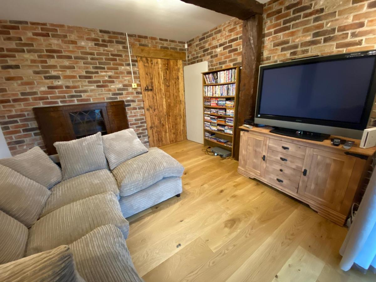 Eco-Friendly Dorset Cottage With Spa Set In Heart Of Countryside Sydling St Nicholas Eksteriør bilde