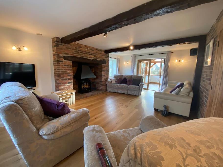 Eco-Friendly Dorset Cottage With Spa Set In Heart Of Countryside Sydling St Nicholas Eksteriør bilde