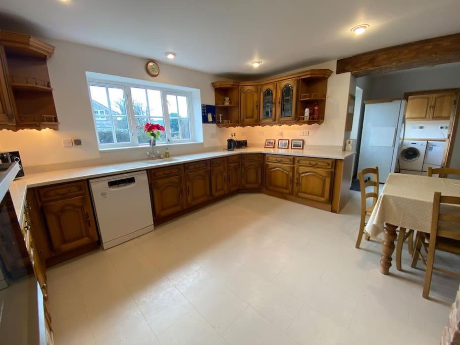Eco-Friendly Dorset Cottage With Spa Set In Heart Of Countryside Sydling St Nicholas Eksteriør bilde